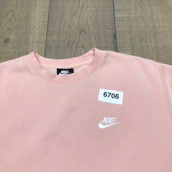 Nike Sweatshirt Mens Size M Orange Crew Neck Sportswear Club Fleece Gym Peach - Picture 10 of 10